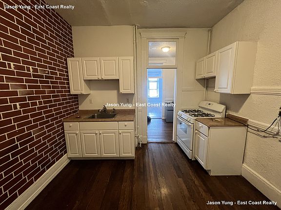 5th image of 238 Hemenway St #4
