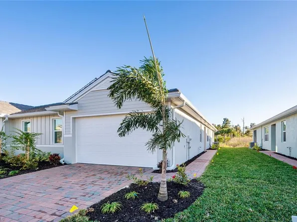 1066 Enbrook Loop, Naples, FL 34114