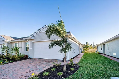 1066 Enbrook Loop Photo 1