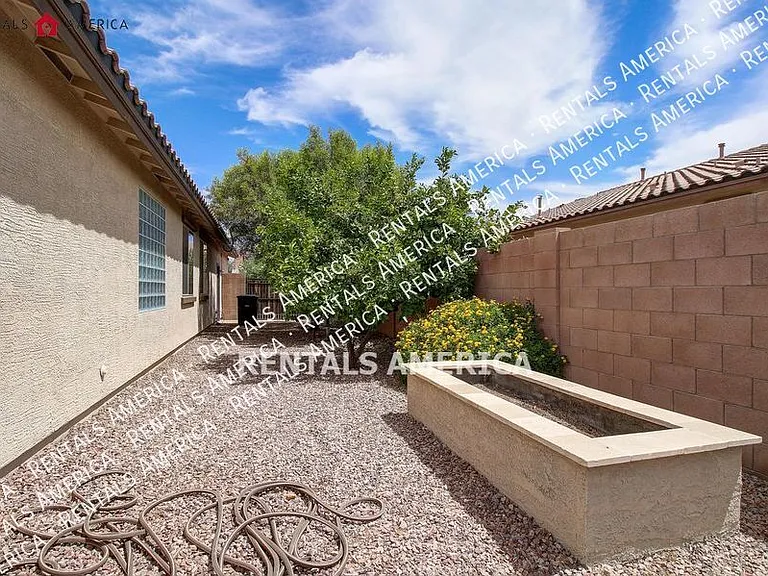 73 W Crescent Way — Photo 46