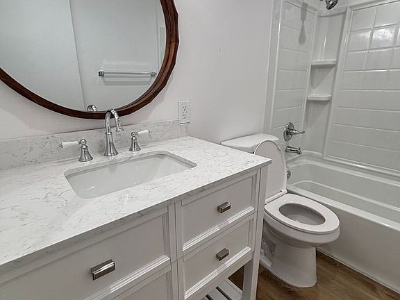5th image of 1802 Camino De La Costa APT 6