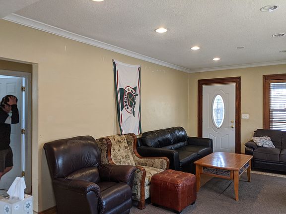 5th image of 1554 Carroll Ave
