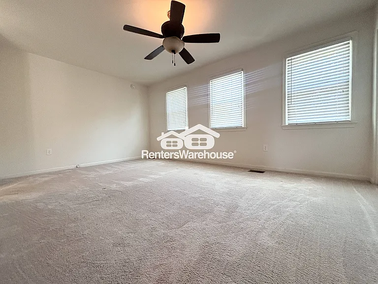 250 Gold Kettle Dr — Photo 8