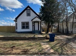 715 E Harrison Ave, Guthrie, OK 73044