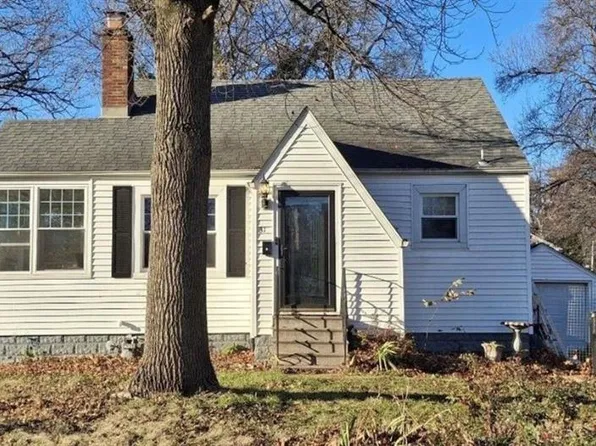 31 S 77th St, Belleville, IL 62223