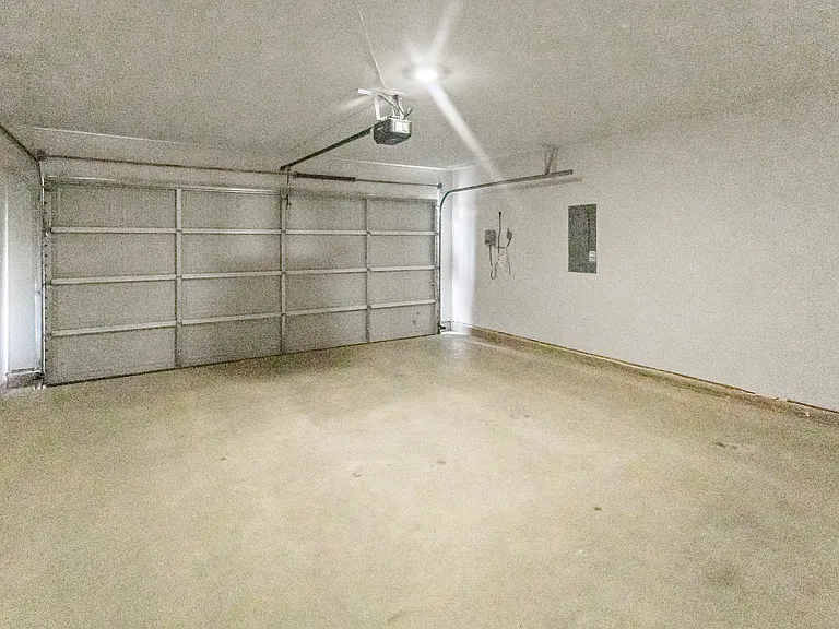 2909 Serenity Ln — Photo 26