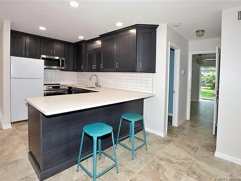 2929 SE Ocean Blvd #141-2 — Photo 2