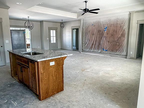 4th image of 6416 Lake Alapaha Dr