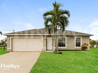 206 NW 22nd Ave, Cape Coral, FL 33993