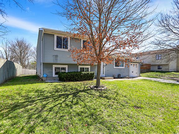 5th image of 5105 Bahia Dr