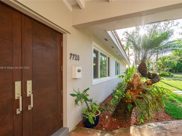 7720 SW 141st St, Palmetto Bay, FL 33158
