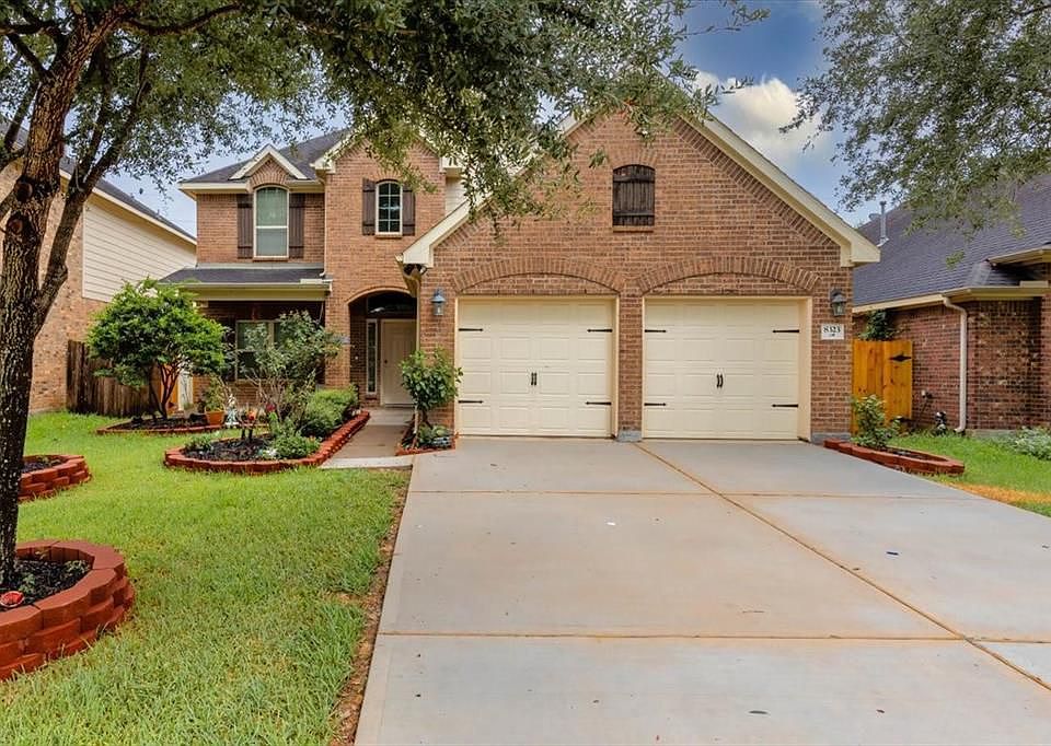 1st image of 8323 Dusty Canyon Ln