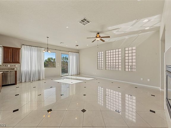 3rd image of 9145 Tudor Park Pl