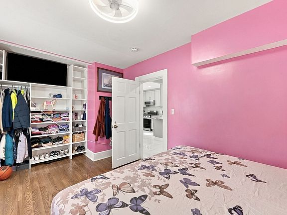 5th image of 104 Waterhill St