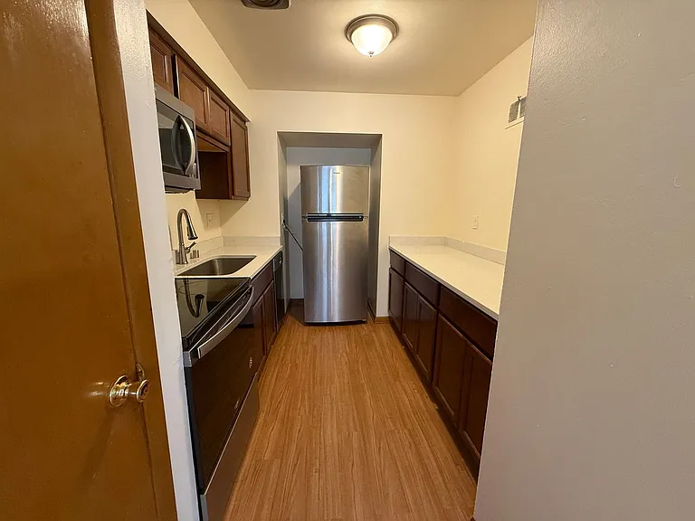 3879 N Humboldt Blvd — Photo 25
