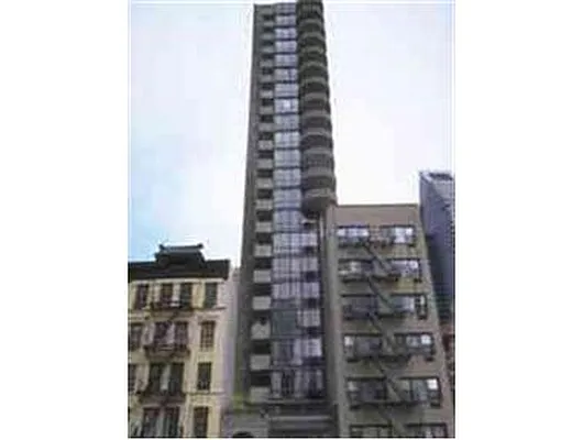 Sold by Douglas Elliman | media 24