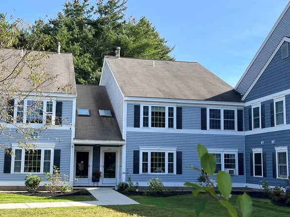 603 Springbrook Circle, Portsmouth, NH 03801