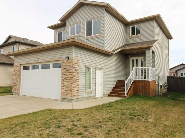 11805 SW 87th St, Grande Prairie, AB T8X 0H3