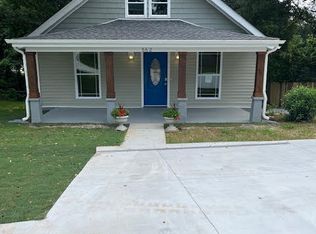 562 Lowndes Hill Rd, Greenville, SC 29607