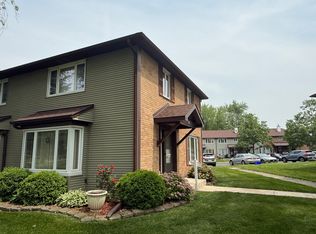 215 Krotiak Rd, Park Forest, IL 60466