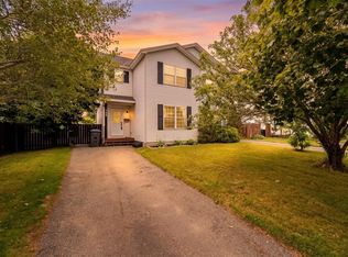 146 Smallwood Dr, Mount Pearl, NL A1N5B3