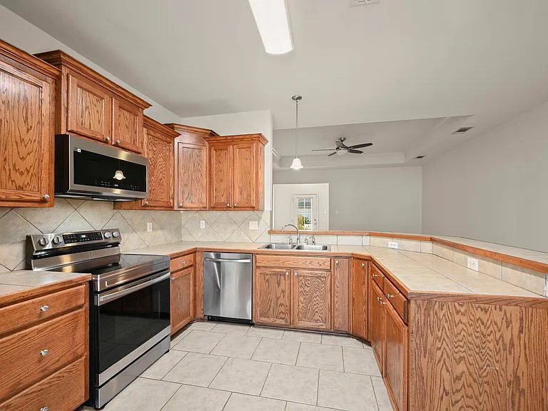 40344 Crestridge Dr — Photo 3