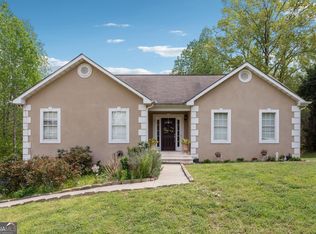 1315 Em Croy Rd, Buford, GA 30518