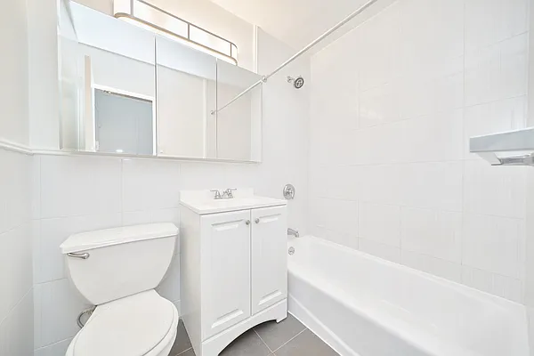 Rented by Living New York | media 5