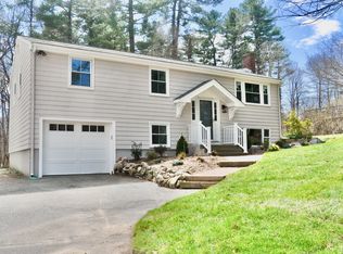 45 Walnut St, Foxboro, MA 02035