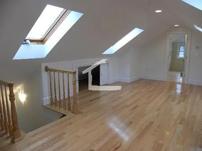 41 Blenford Rd — Photo 11