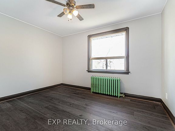 4th image of 70 Spencer Ave