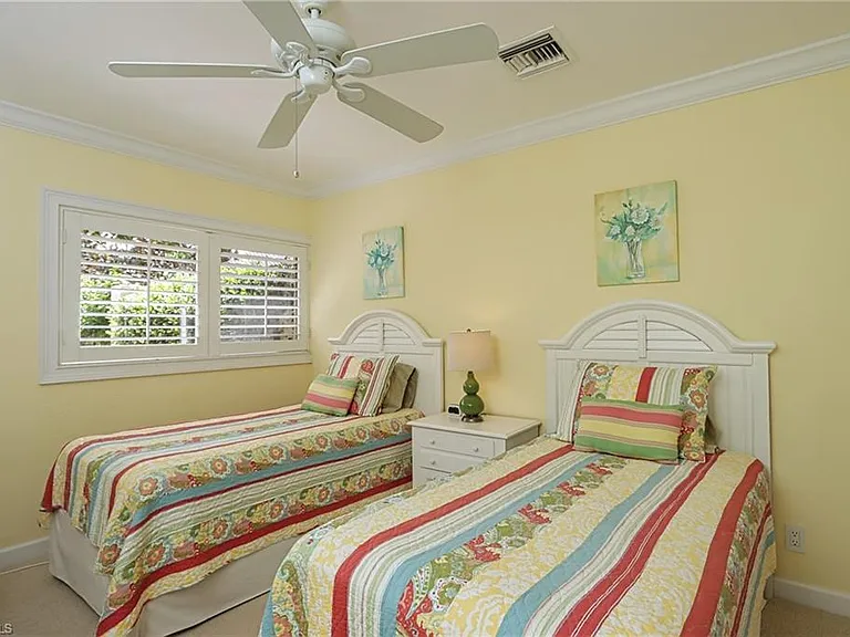 6810 Sand Pointe Cir #4.26 — Photo 14