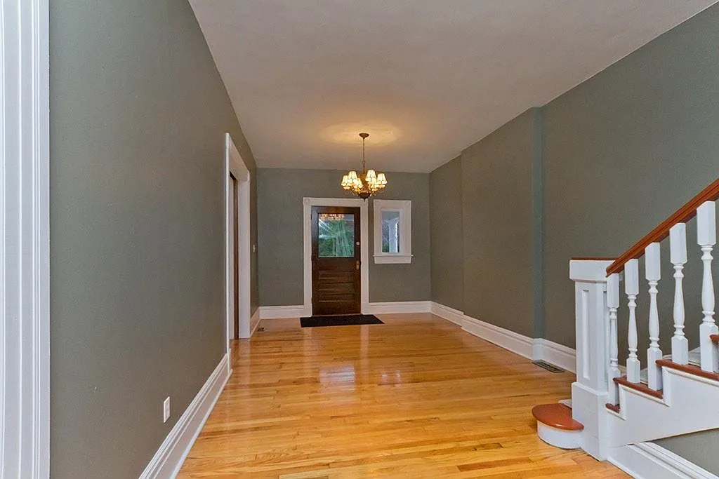 4609 Westminster Place — Photo 3