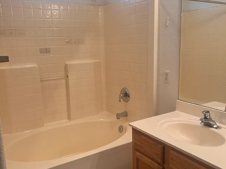 7328 W Blackhawk Dr — Photo 23