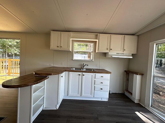 Nice wood breakfast bar