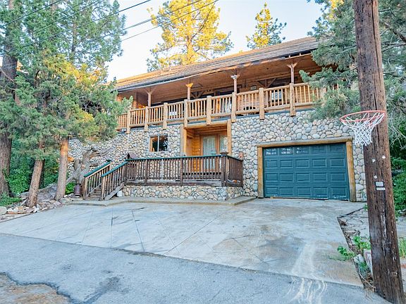 2nd image of 708 Barret Way