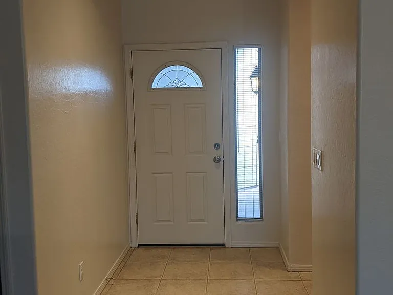 4960 Summit Cir — Photo 13