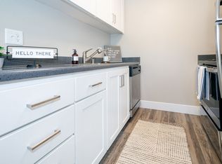 Jackson Flats, Hayward, CA 94544