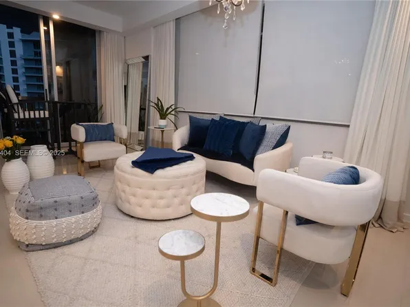 1395 Brickell Ave, Miami, FL