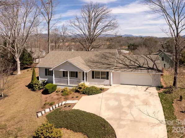 56 Shady Oak Dr, Asheville, NC 28803