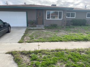 17237 Malaga St, Fontana, CA 92336