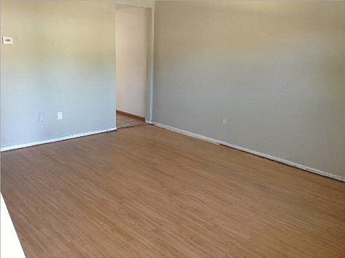 3rd image of 2586 Shakespeare Ln