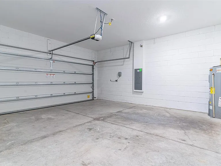 628 Reggie Rd — Photo 25