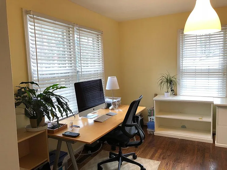 1676 Bristol Dr NE — Photo 10