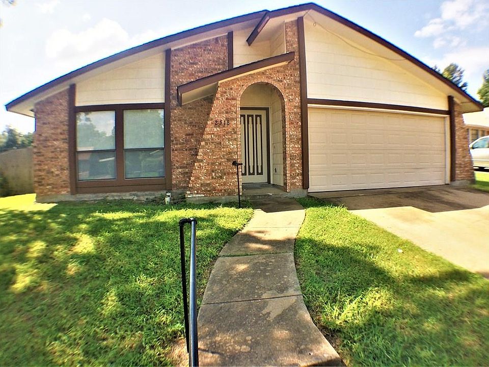 1st image of 2518 Hollydale Dr