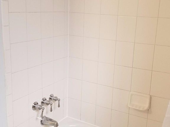 5th image of 308 N Avenue 66