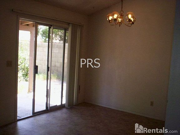 3rd image of 6229 W Ivanhoe St