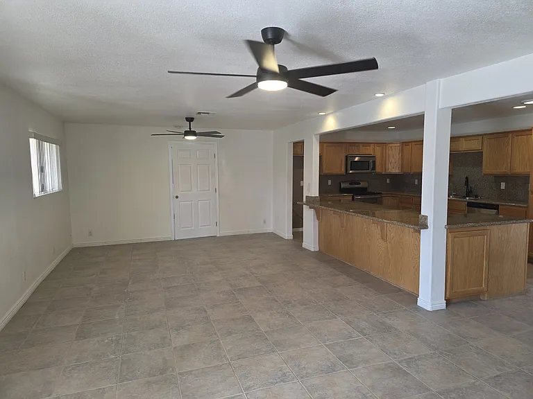 3575 Whitecap Dr — Photo 19