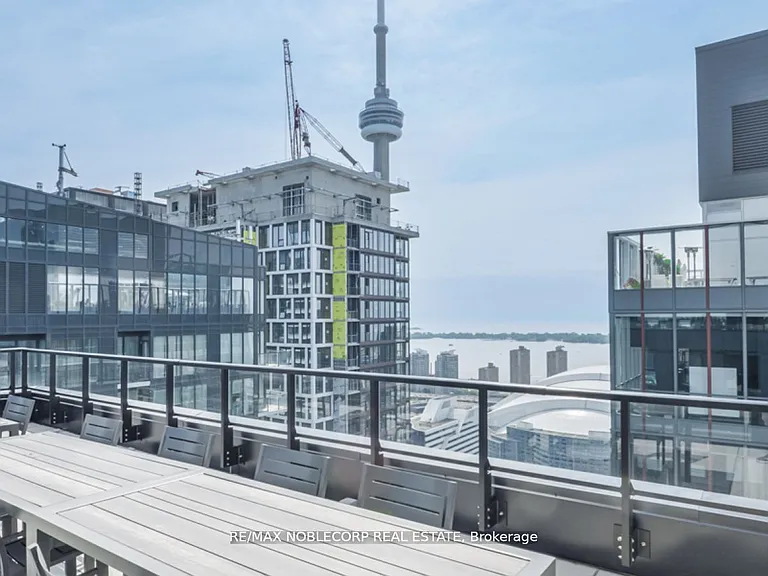 357 King St W #3409 — Photo 23