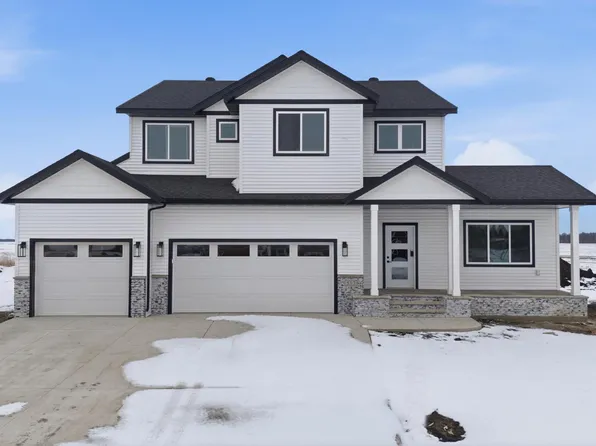 517 Prairie Pkwy, Kindred, ND 58051